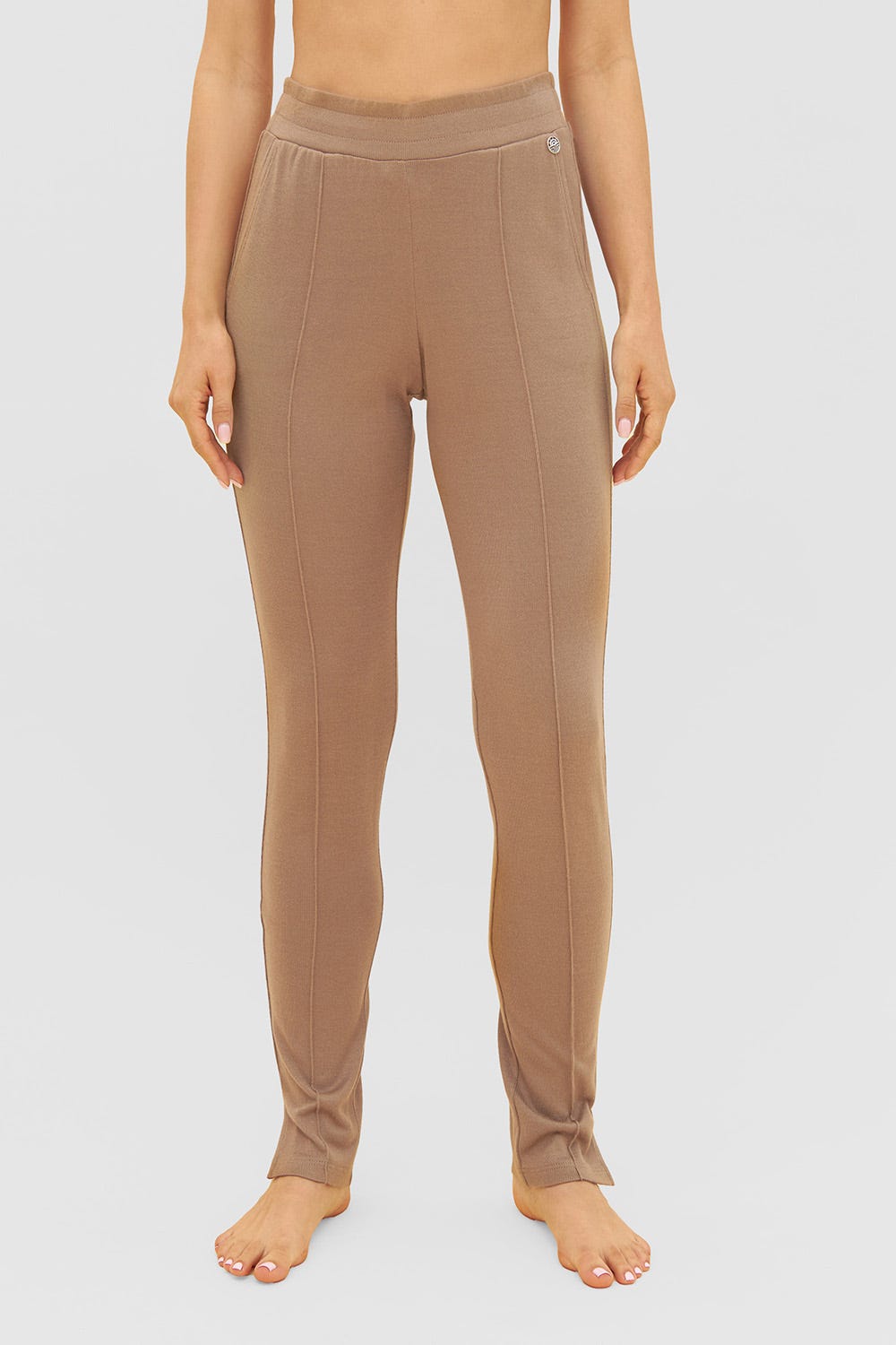 Frontalbild von Hose mit Ziernähten Slim Schmal Sommerlich Viskose/Polyacryl