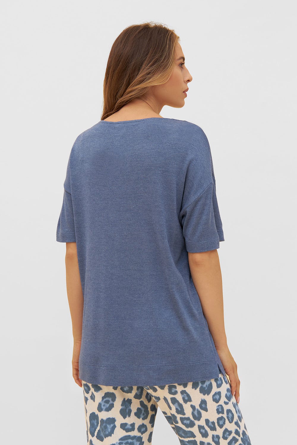 Rückansicht von Shirt aus sommerlichem Strick Taschen Luftig Viskose/Polyacryl