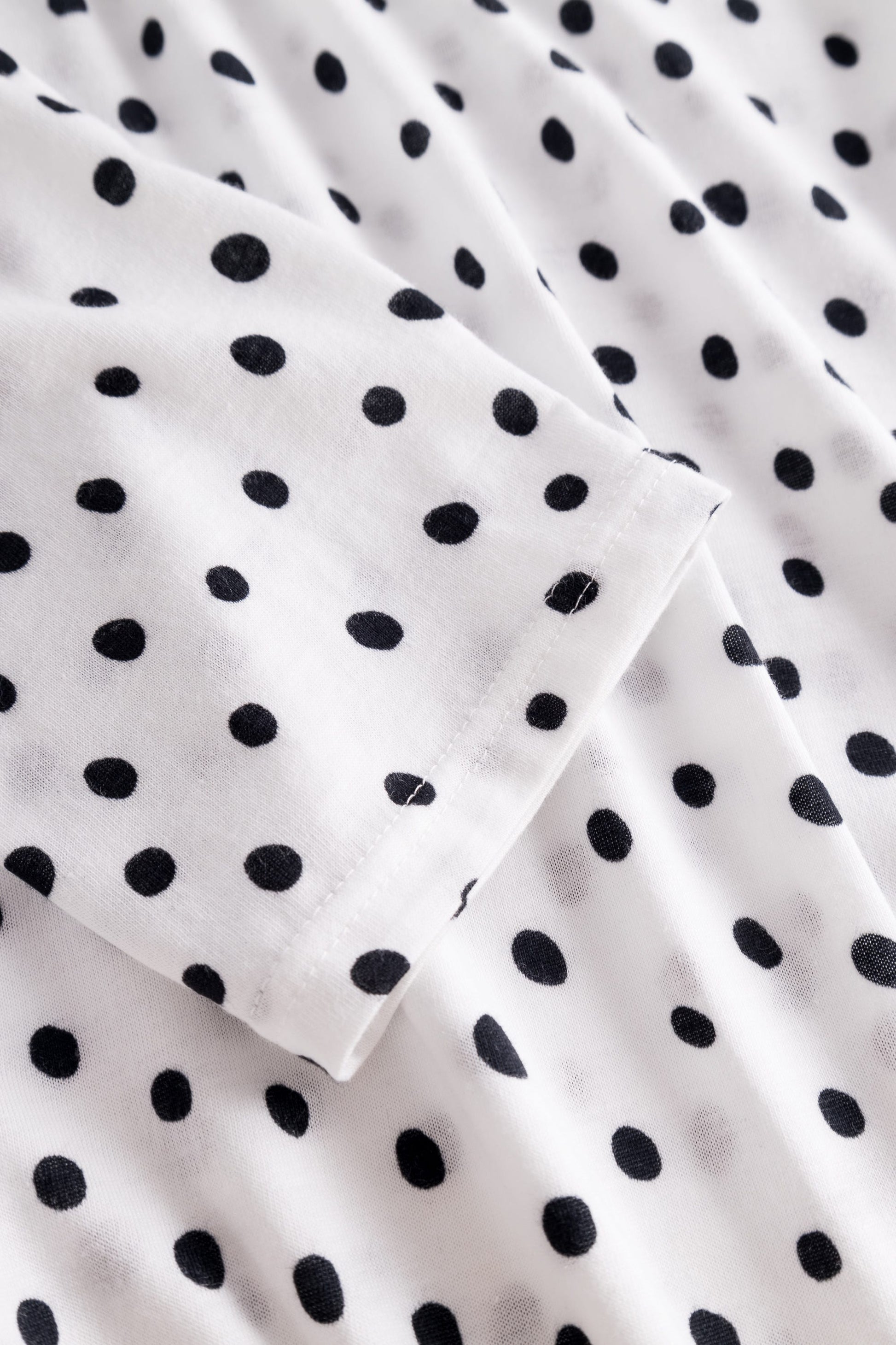 Detailbild 2 von Nachthemd im Tupfen-Blüten-Druck Baumwolle/Modal