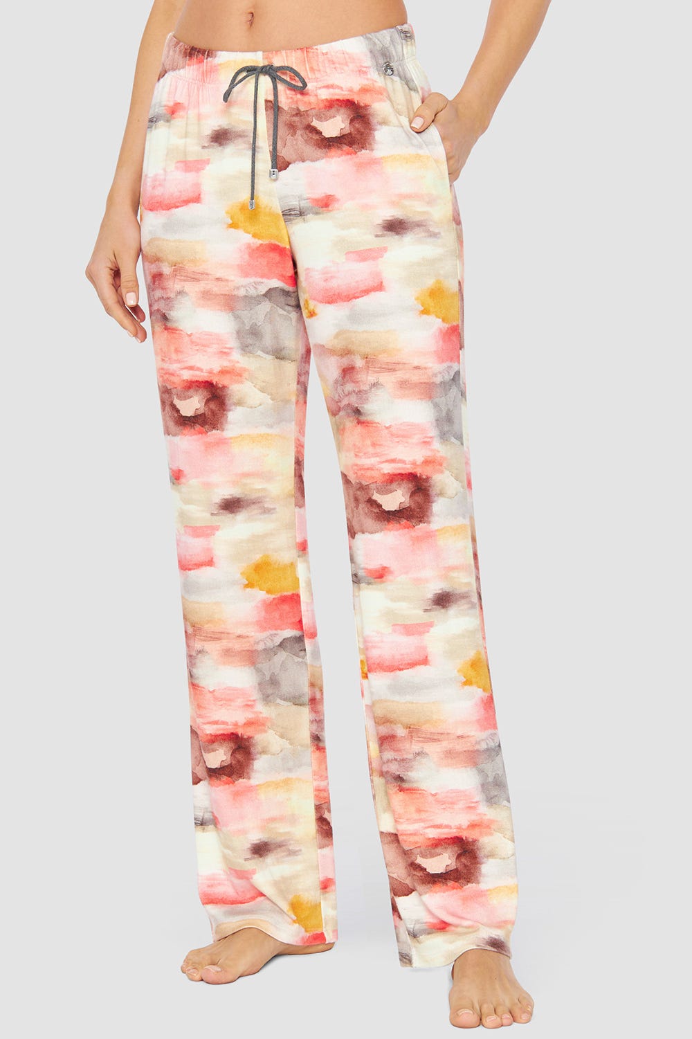 Frontalbild von Hose im Aquarell-Druck Strick Materialmix