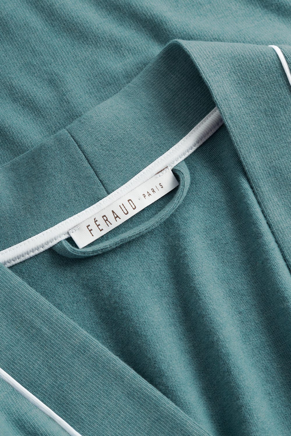 Detailbild 1 von Wickelmantel aus Strick Kontrastpaspel Materialmix