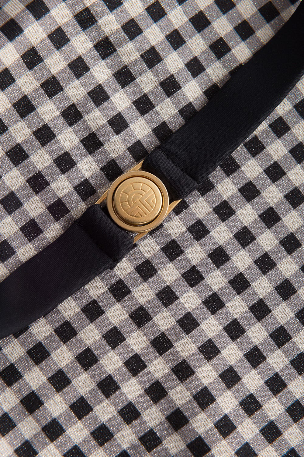 Detailbild 1 von Bandeau-Badeanzug im Retro Karo-Druck mit Schimmer-Effekt Ziergürtel Materialmix