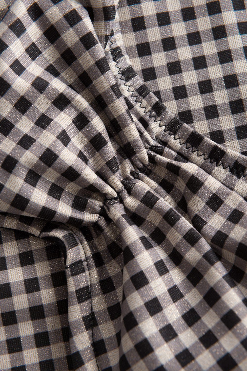 Detailbild 1 von Bikini im Retro Karo-Druck mit Schimmer-Effekt Ziergürtel Materialmix