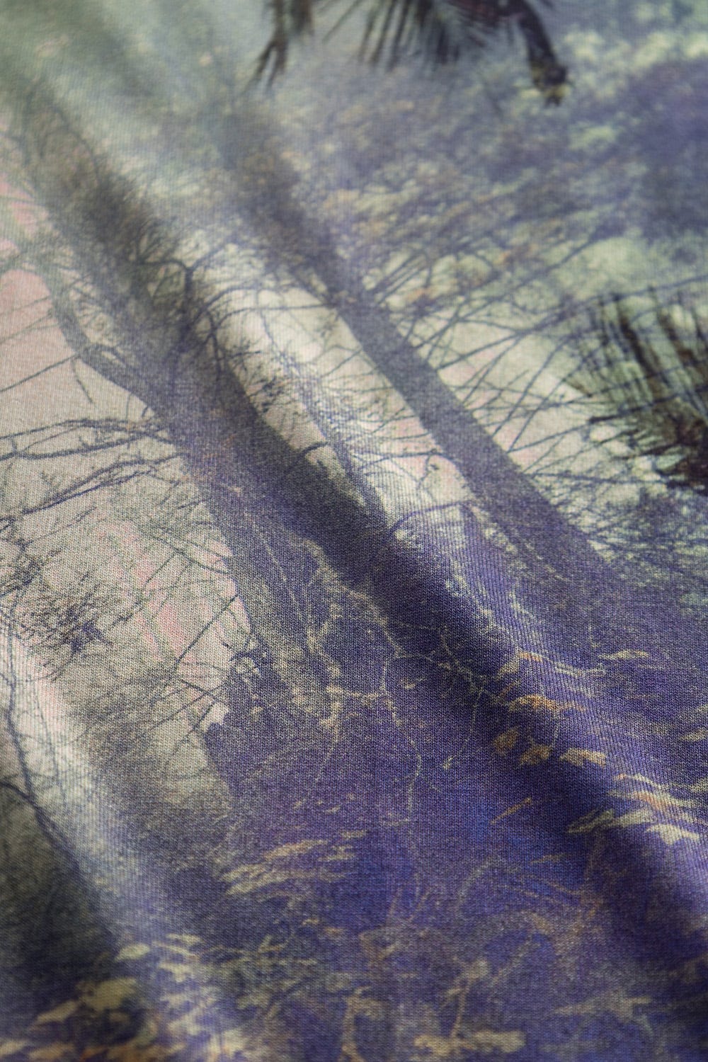 Detailbild 3 von Strandkleid im aufregenden Palmen-Druck mit weiten Ärmeln Viskose/Elasthan