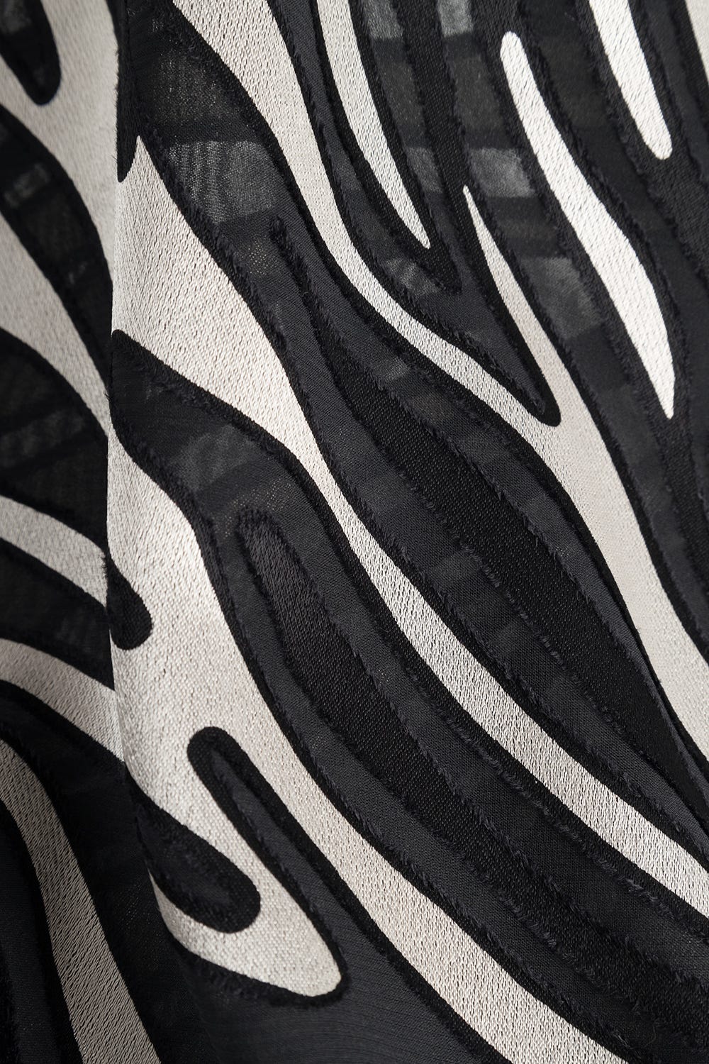 Detailbild 3 von Nachtkleid im Zebradruck exotisch elegant Polyester/Viskose