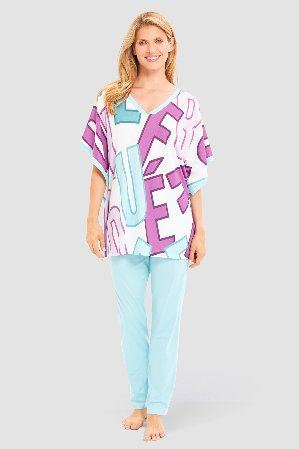 Frontalbild von Pyjama mit Letterprint Baumwolle/Modal