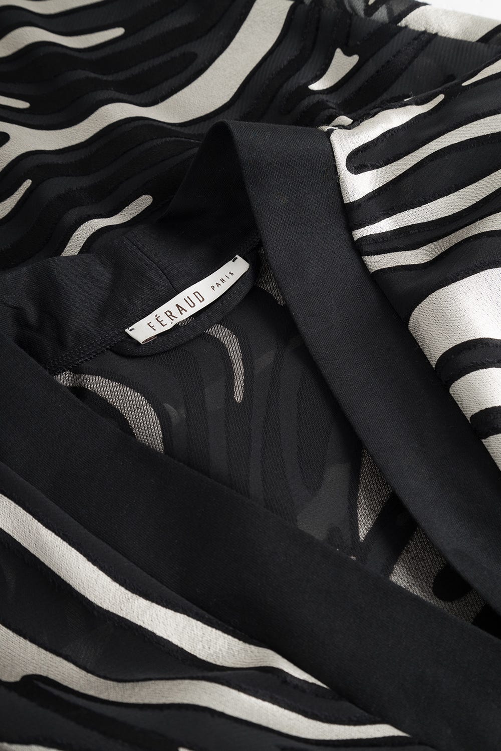 Detailbild 1 von Morgenmantel im Zebradruck exotisch elegant Polyester/Viskose