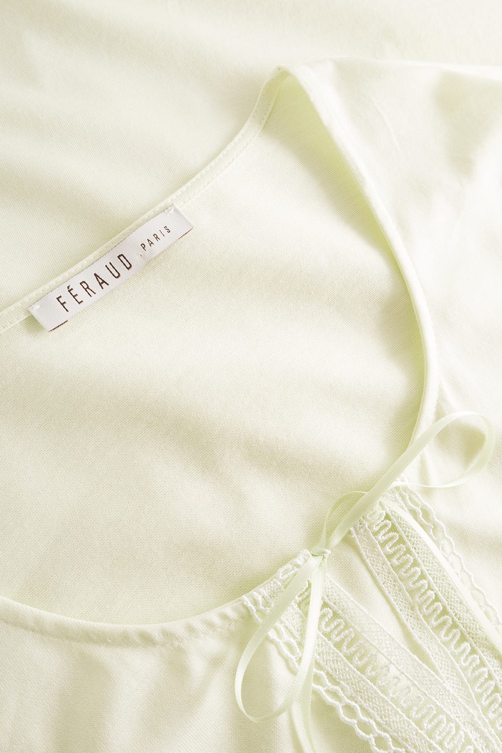 Detailbild 1 von Nachthemd mit romantischen Stickereidetails 100% Baumwolle