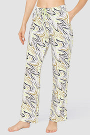 Frontalbild von Freizeithose im modernen Animalprint aus sommerlicher Strickware