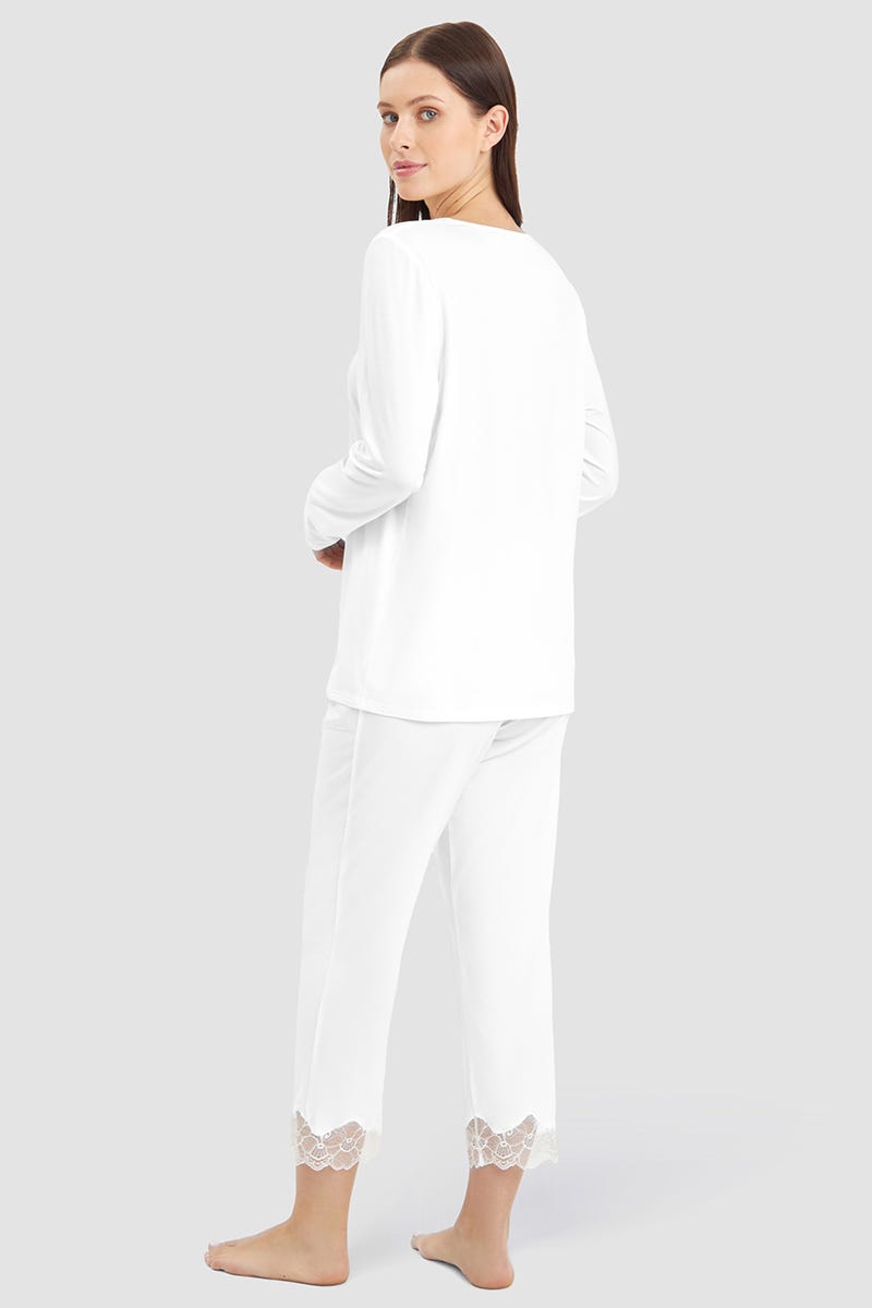 Rückansicht von Pyjama mit feinen Spitzeneinsätzen Lyocell/Elasthan