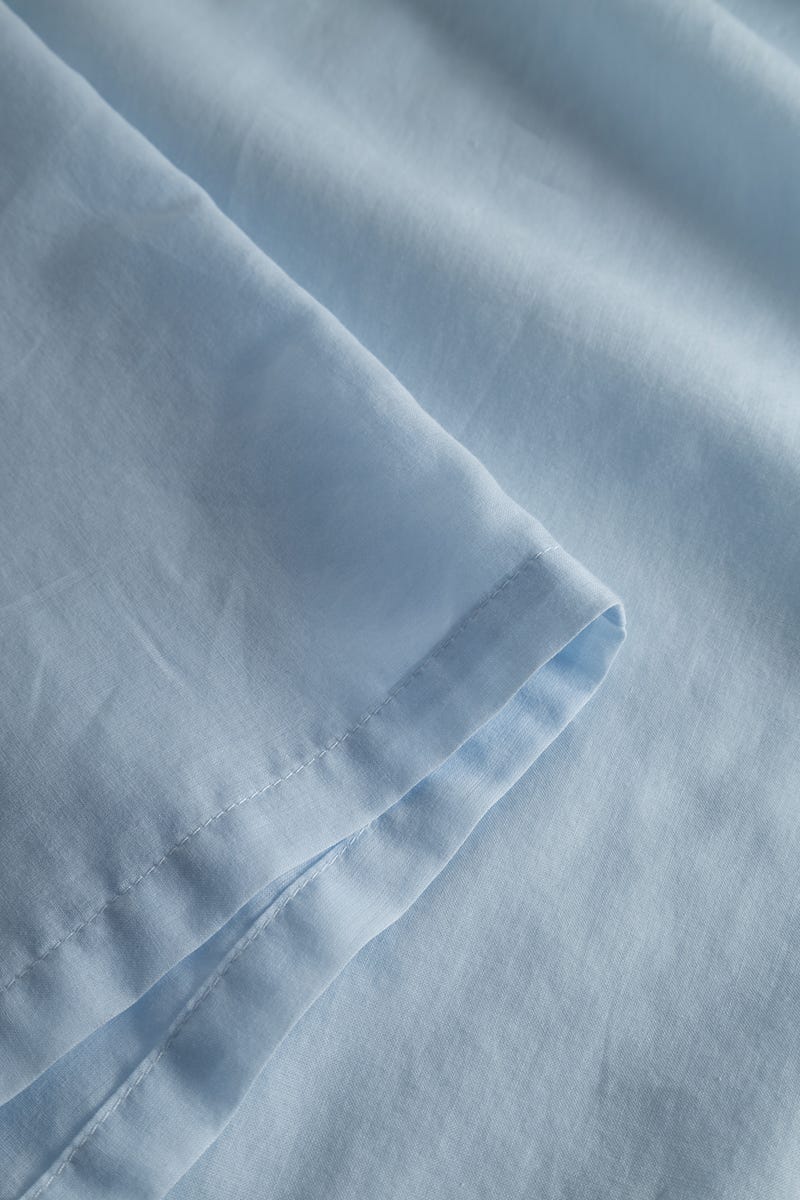 Detailbild 3 von Nachthemd mit romantischen Stickereien duftiger Voile Maxi-Länge 100% Baumwolle