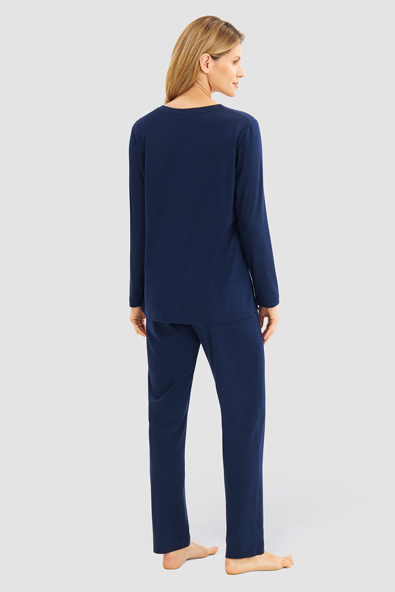 Rückansicht von Pyjama mit Prägemotiv Baumwolle/Modal