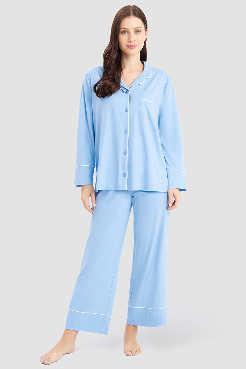Frontalbild von Pyjama mit Kontrast-Pasplen im Herrenhemdstil Materialmix