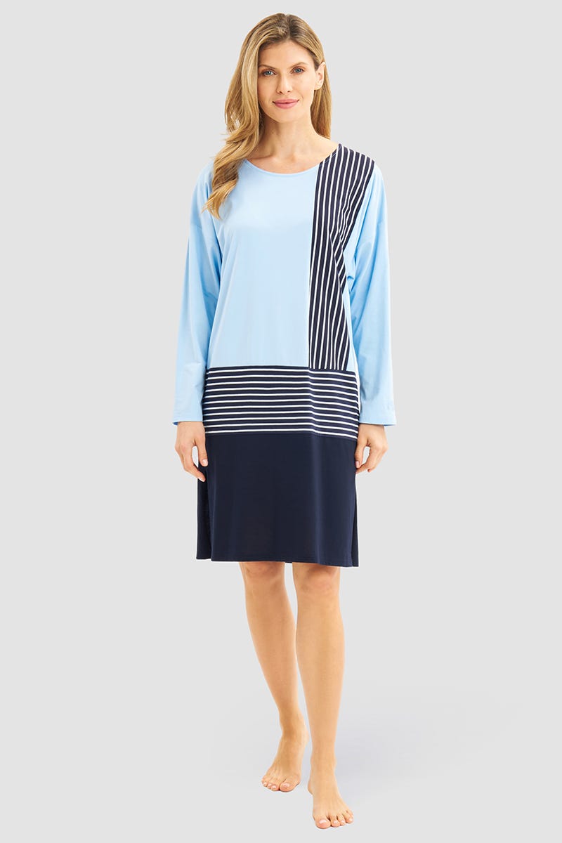 Frontalbild von Nachthemd Langarm mit Flächenteiler-Muster Materialmix