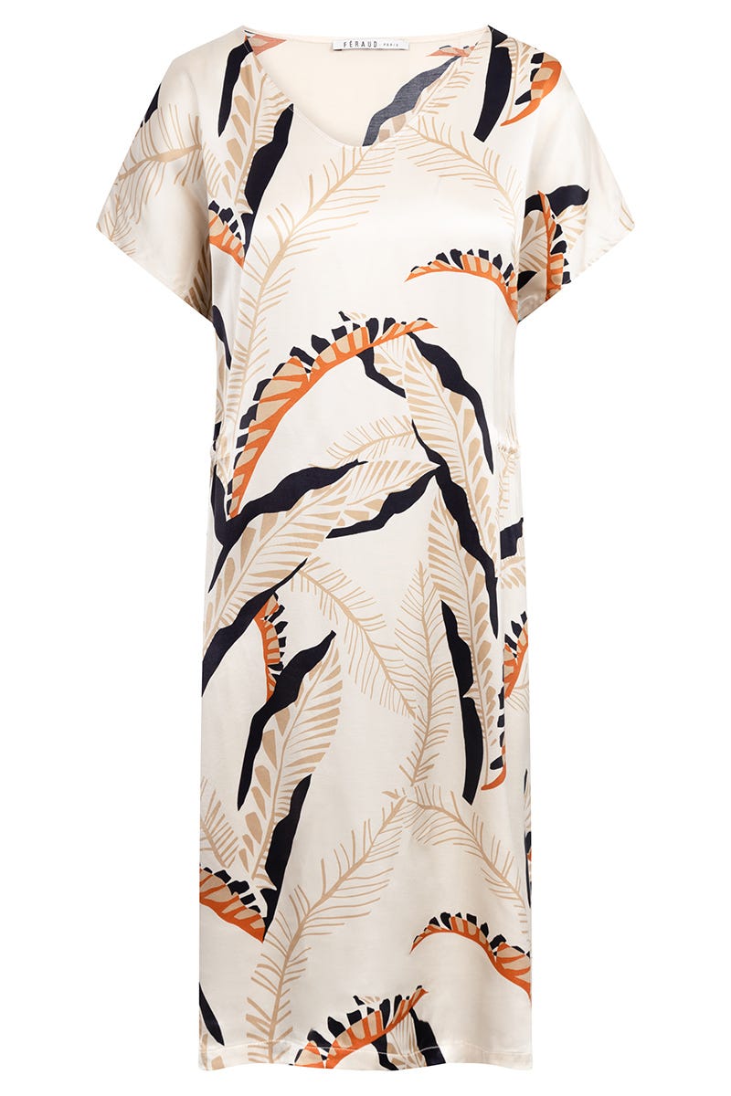 Hollowbild von Nachthemd im herbstlichen Blätter-Druck Webware 100% Viskose