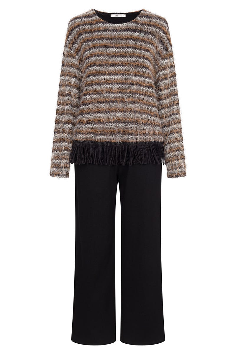 Hollowbild von Hausanzug im Ringelstrick aus Kuschelflor Materialmix