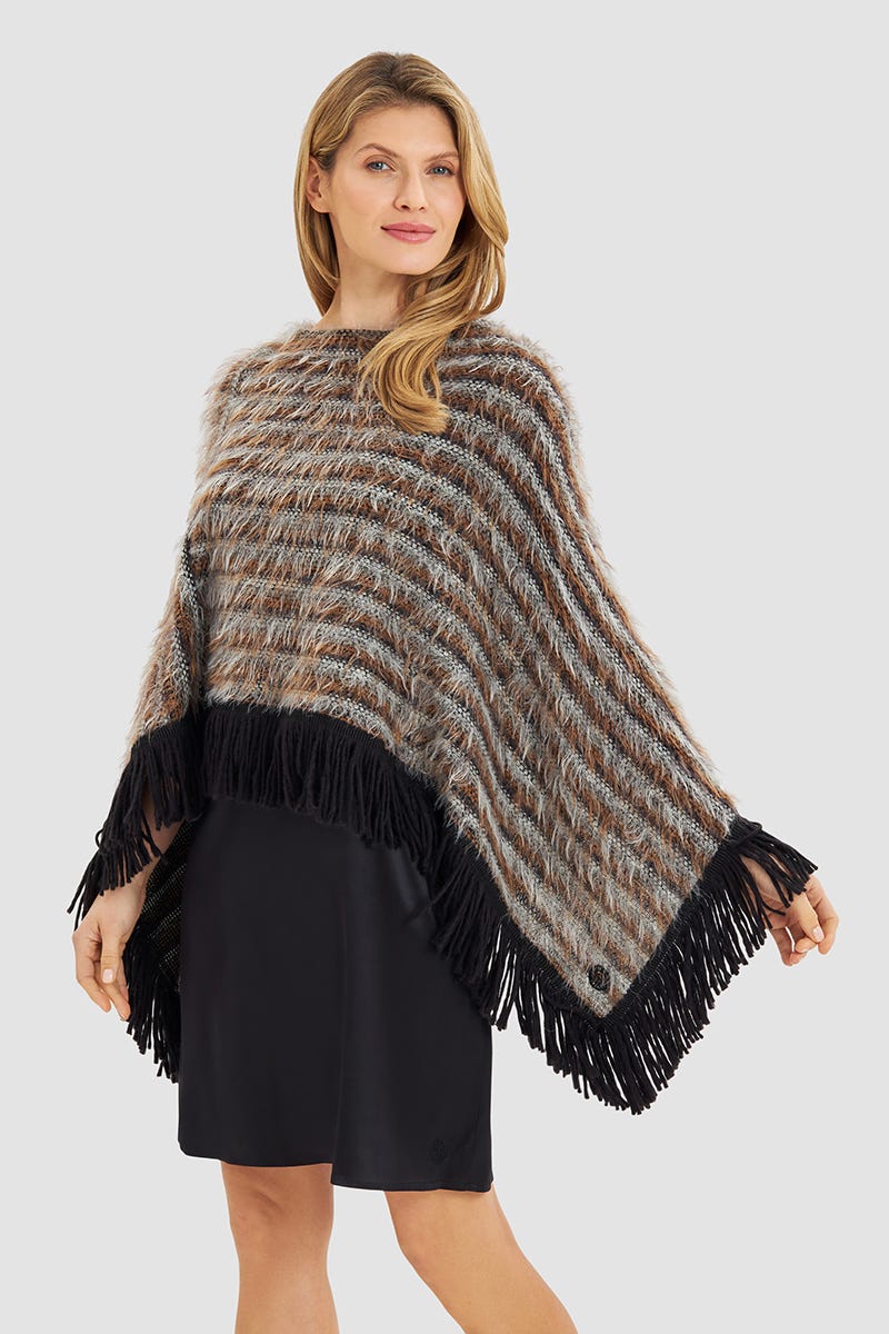 Detailbild 1 von Poncho im Ringelstrick aus Kuschelflor Materialmix