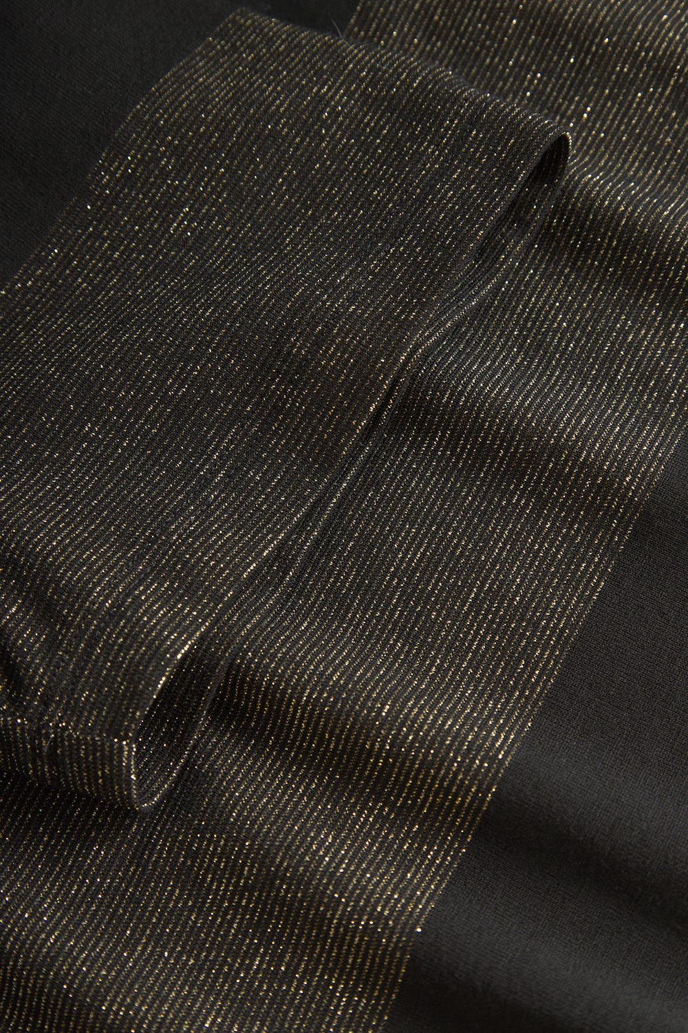 Detailbild 3 von T-Shirt im Ringeldruck mit Schimmer-Effekt Schwarz-Gold