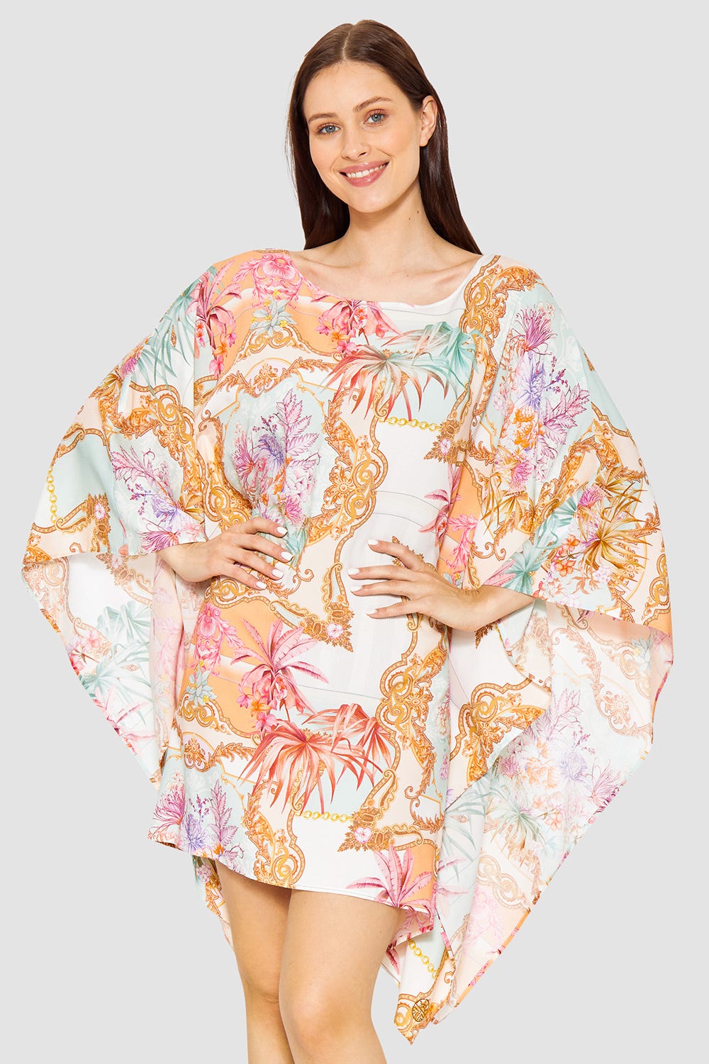 Frontalbild von Kaftan im Ornament-Druck Unterwasserwelt Webware 100% Viskose