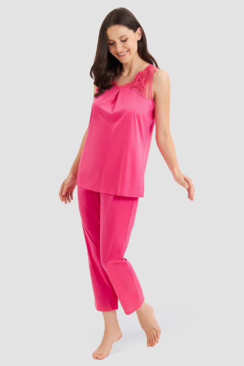 Frontalbild von Pyjama mit eleganten Spitzendetails Baumwolle/Lyocell