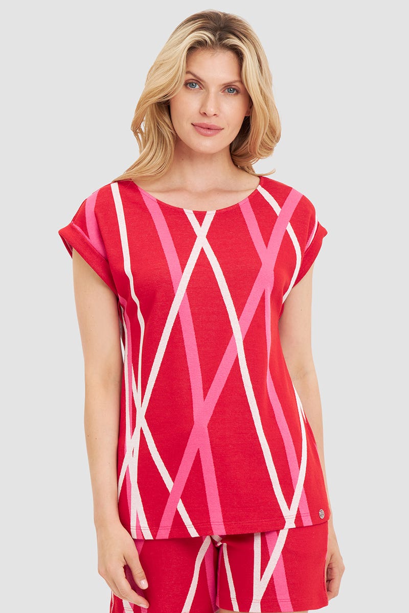 Frontalbild von T-Shirt aus sommerlichem Strick im Grafikdruck Materialmix