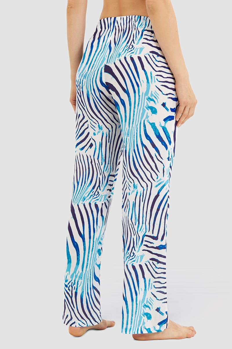 Rückansicht von Pyjamahose im modernen Zebra-Druck 100% Viskose