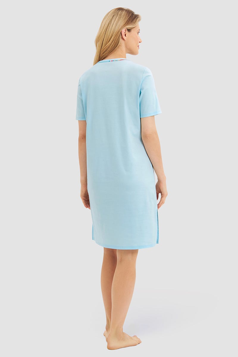 Rückansicht von Nachthemd mit farbenfrohen Logo-Motiv 100% Baumwolle