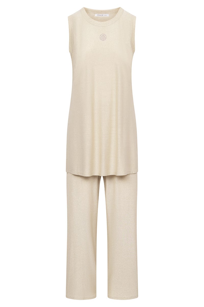 Hollowbild von Pyjama aus weicher Qualität mit dezentem Schimmer Beige Materialmix