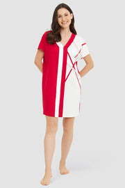 Frontalbild von Nachthemd mit Colourblocking und Grafikdruck 100% Baumwolle