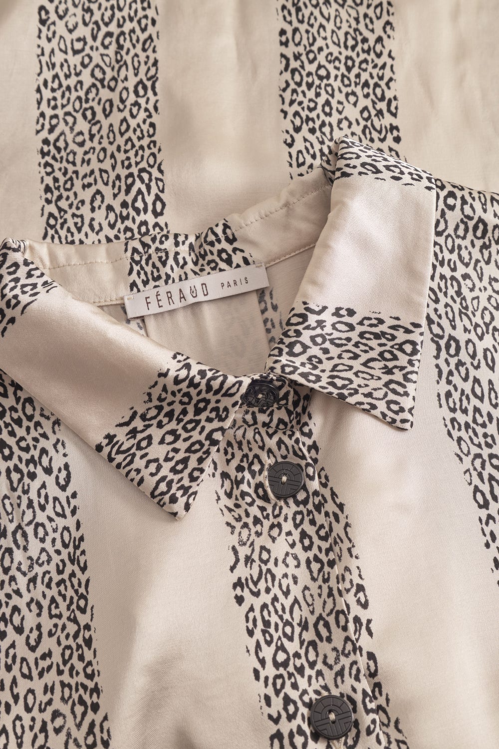 Detailbild 1 von Pyjama im Leo-Streifen-Druck 100% Viskose