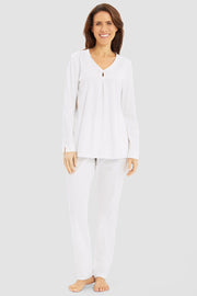Frontalbild von Pyjama mit Satinschleife dezent Kellerfalte 100% Baumwolle