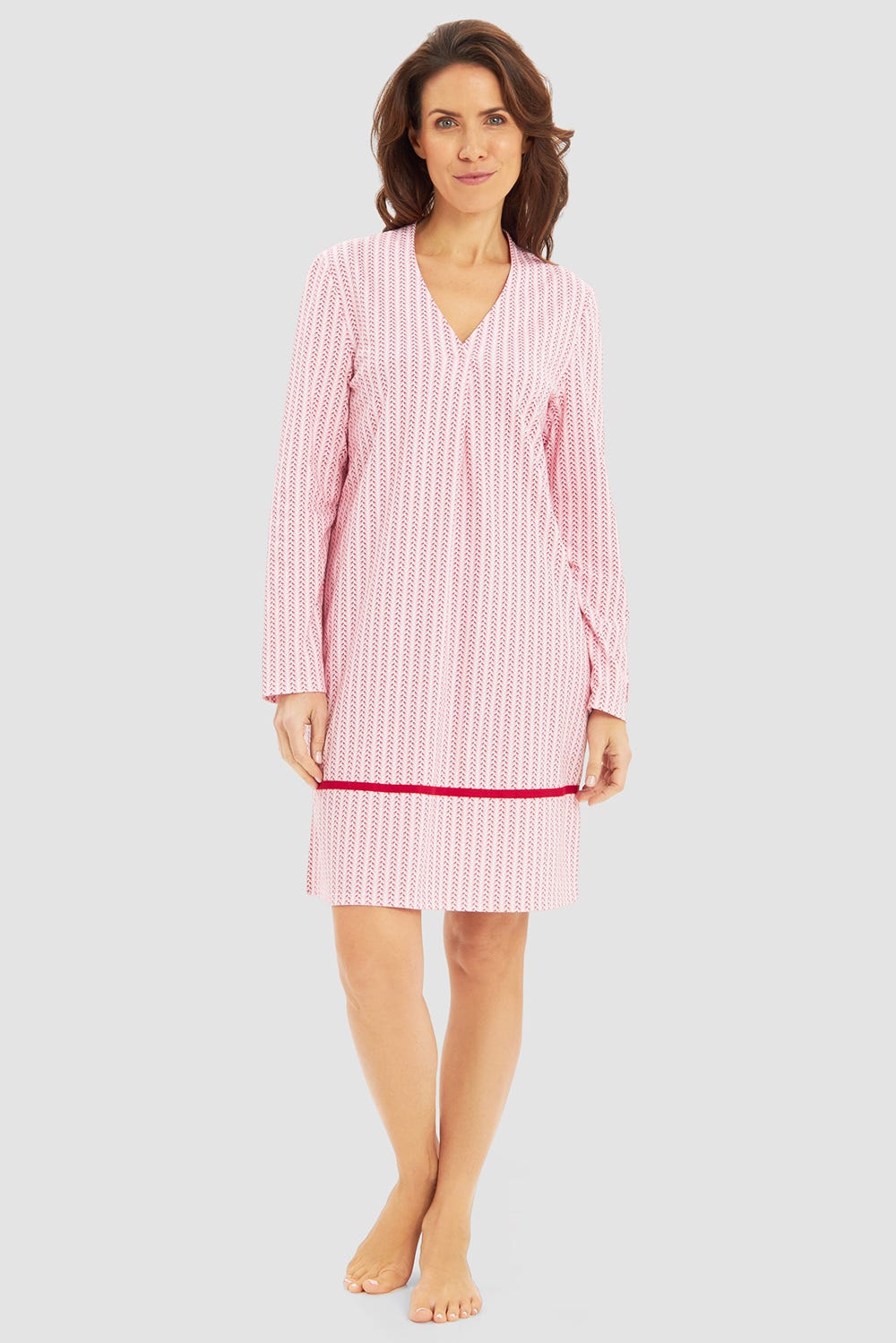 Frontalbild von Nachthemd Langarm mit Muster in Flecht-Optik in Rot 100% Baumwolle