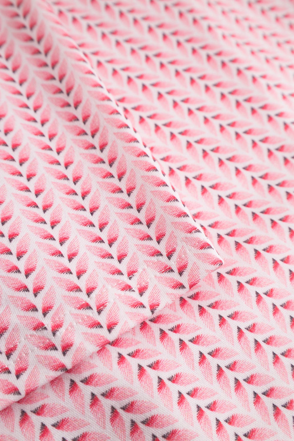 Detailbild 3 von Nachthemd Kurzarm mit Muster in Flecht-Optik in Rot 100% Baumwolle