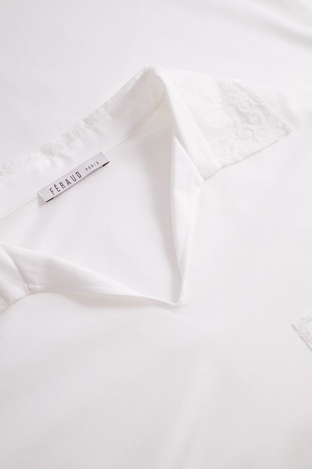 Detailbild 1 von Nachthemd Langarm mit Embroderie-Details elegant 100% Baumwolle