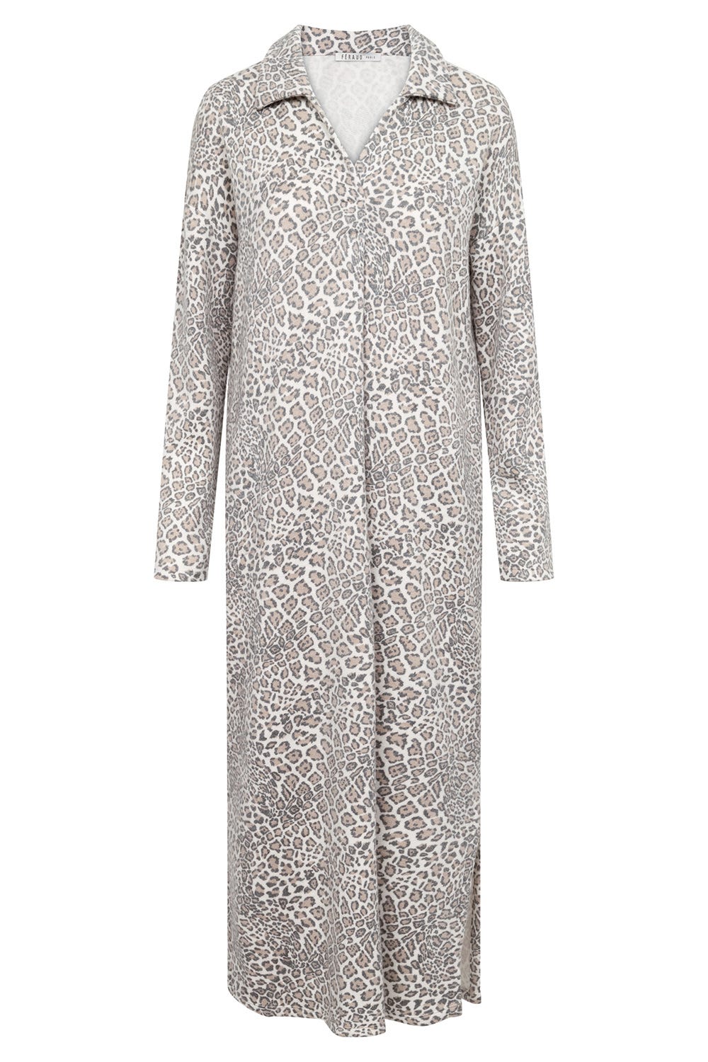 Hollowbild von Hauskleid im Leo-Muster aus Strickware