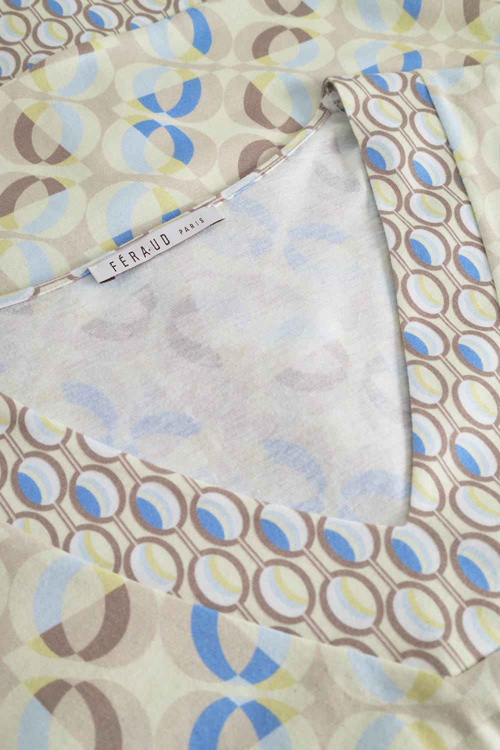 Detailbild 3 von Pyjama im Grafik-Druck Retro-Style weich angeraut 100% Baumwolle