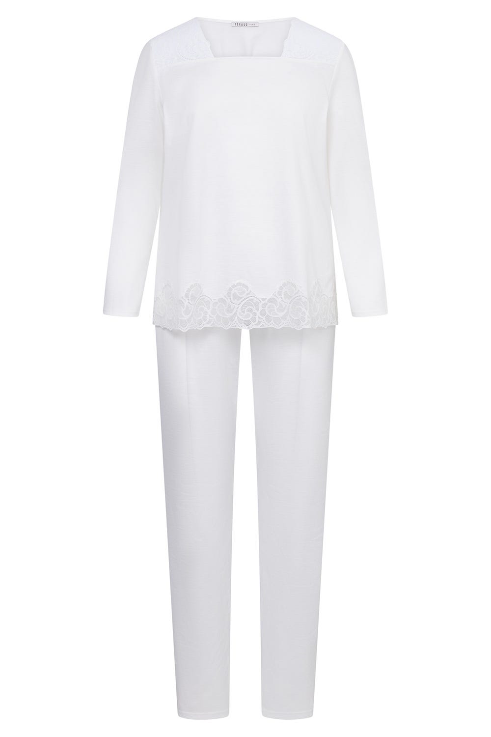 Hollowbild von Pyjama mit romantischen Spitzendetails 100% Baumwolle