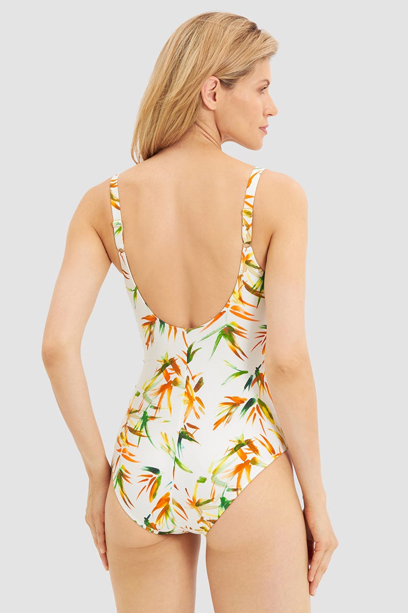 Rückansicht von Badeanzug im sommerlichen Blätter-Druck