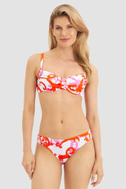 Frontalbild von Bikini im romantischen Ornament-Print