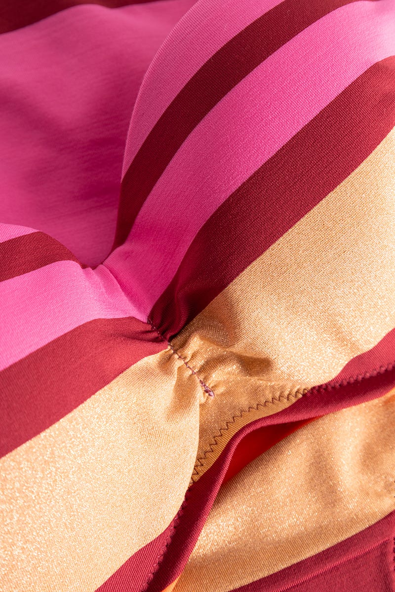 Detailbild 1 von Bikini im farbenfrohen Streifenprint aus Glanzware