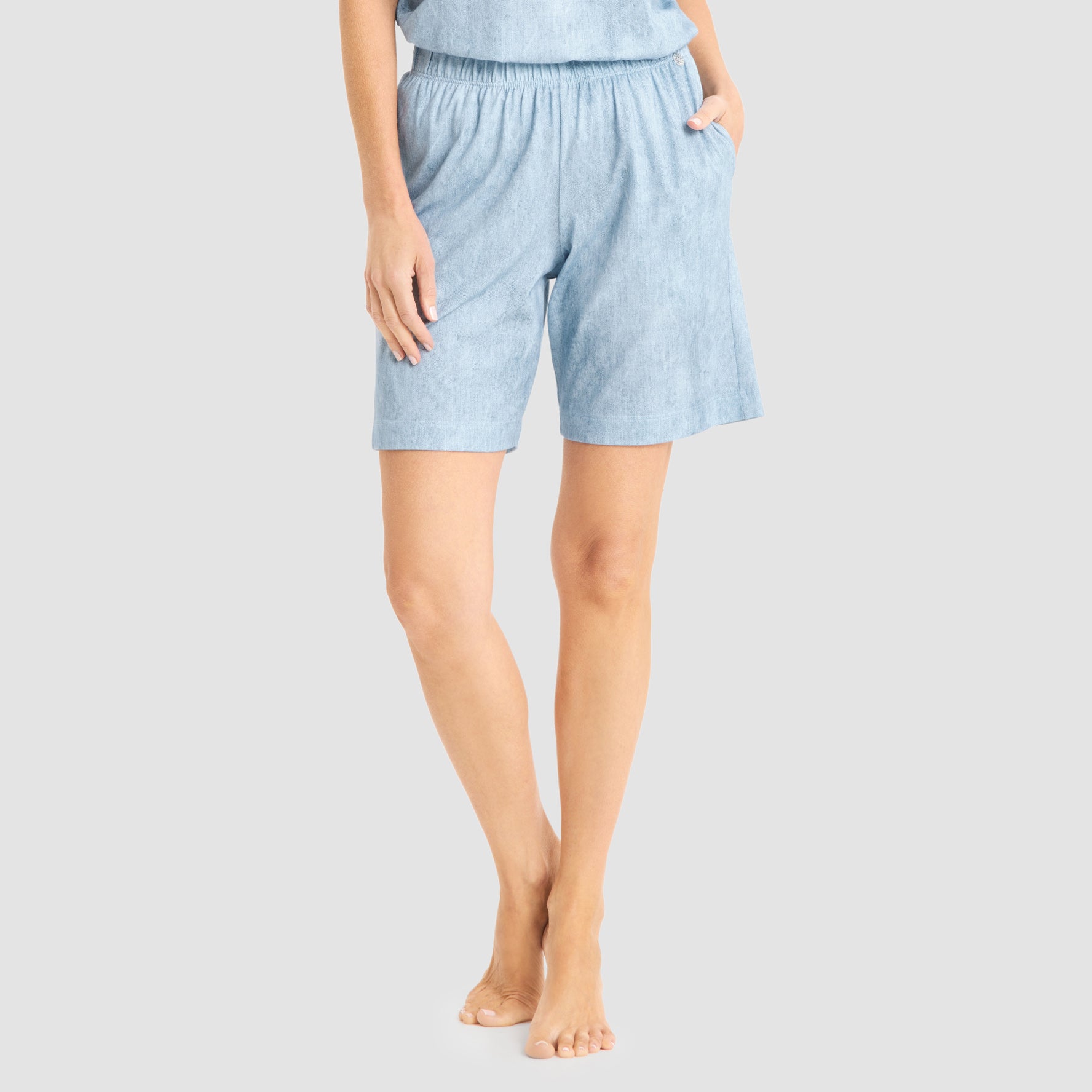 Frontalbild von Féraud Bermuda