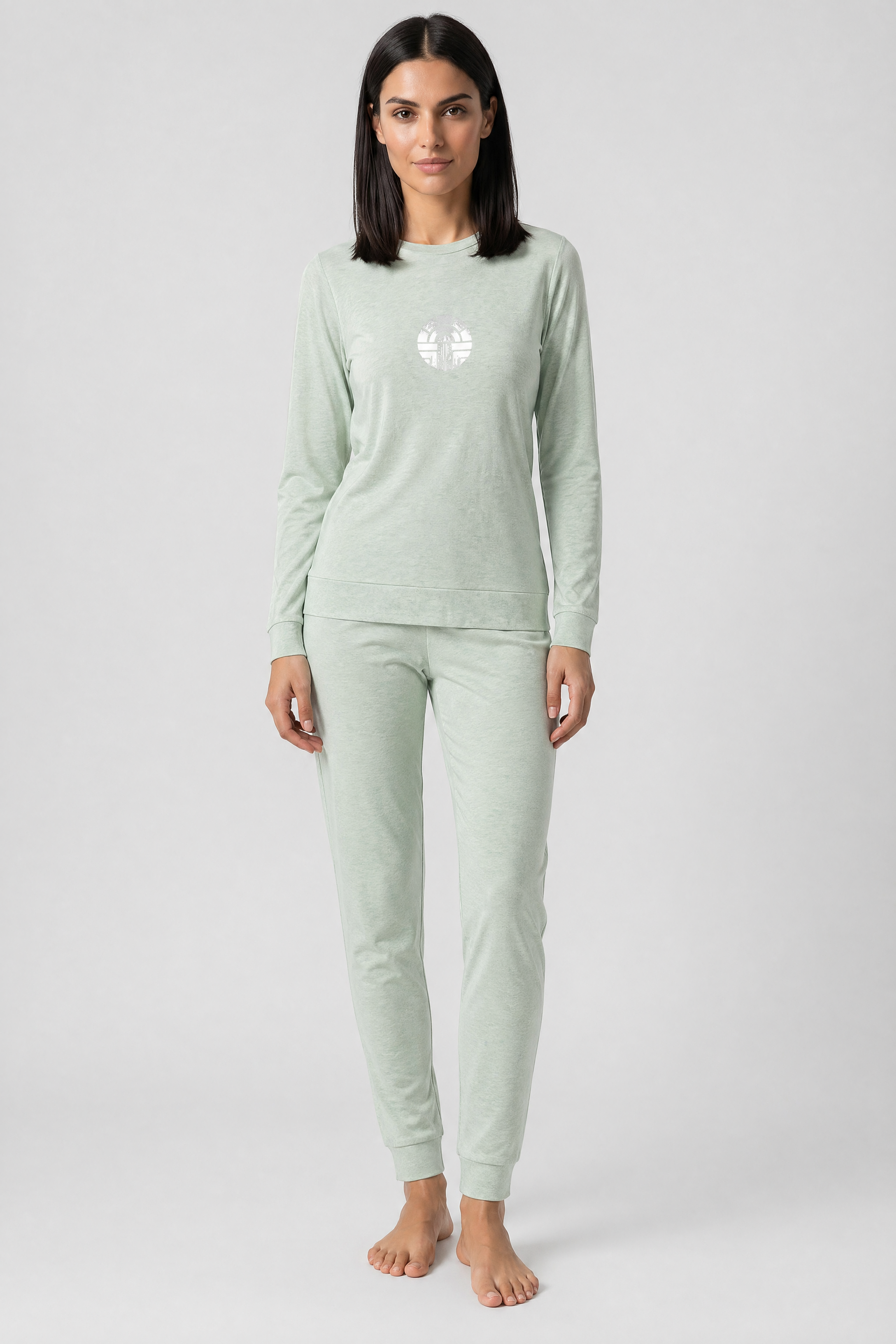 Frontalbild von Féraud Pyjama
