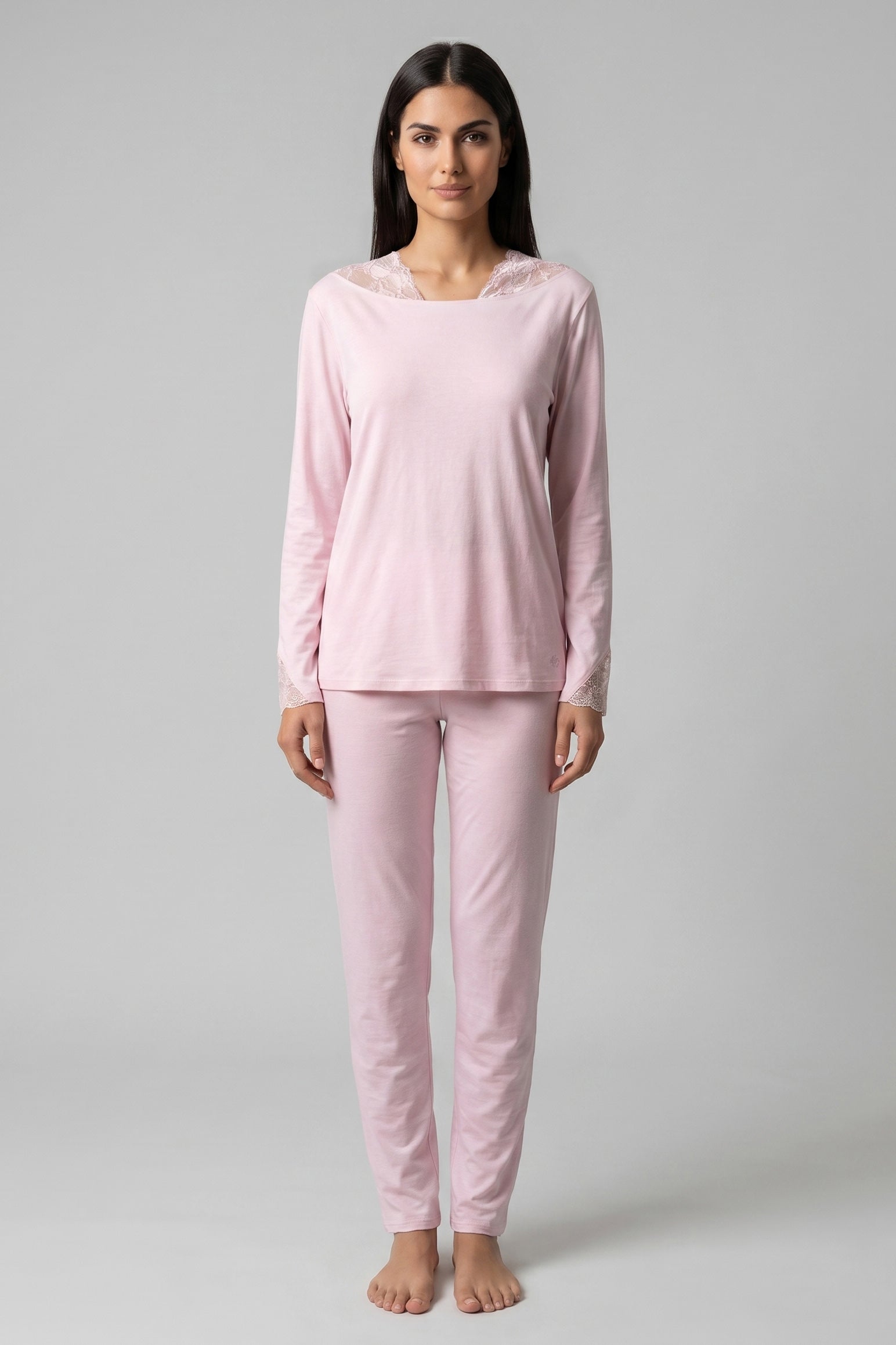 Féraud Pyjama Lang, Webspitze
