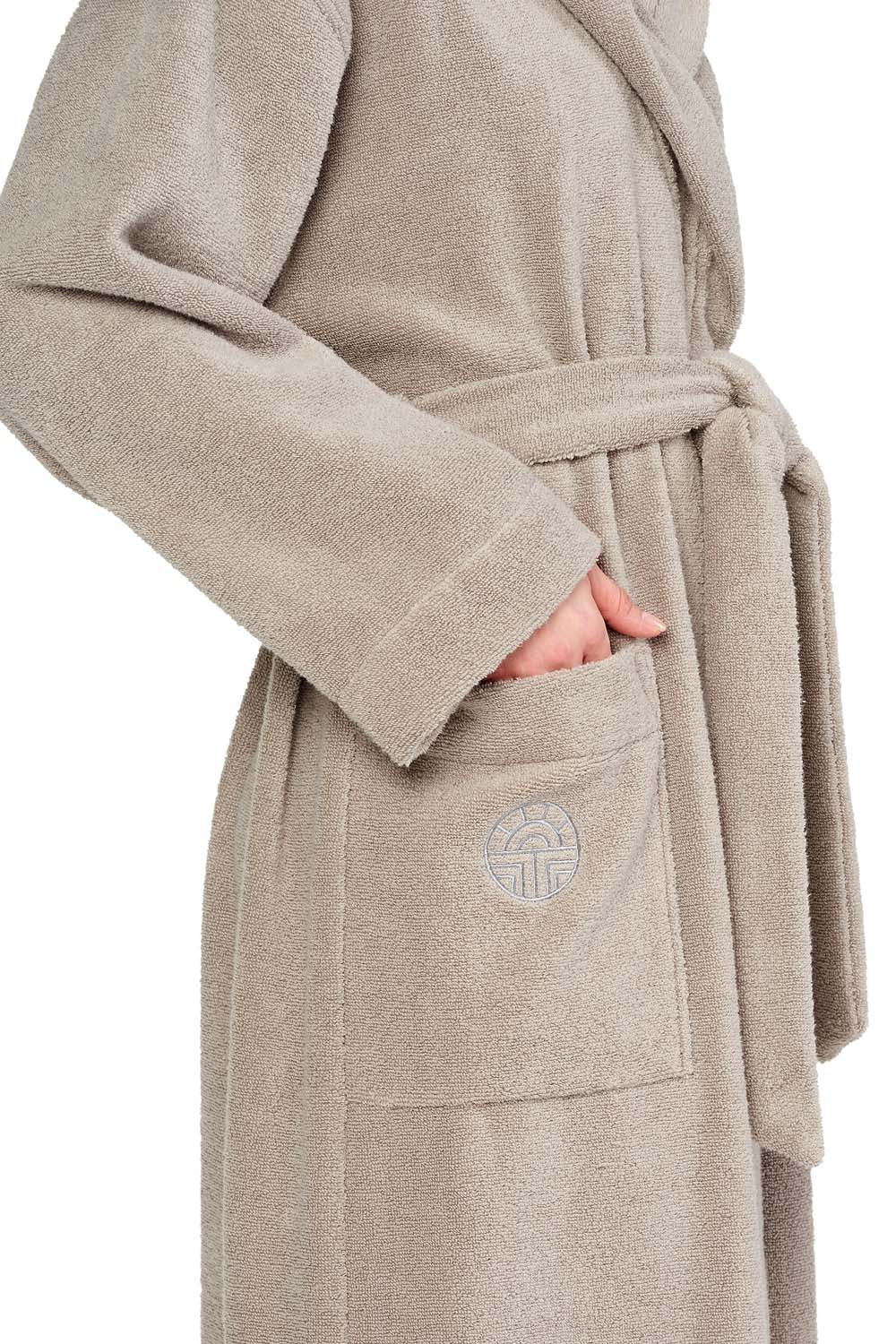 Féraud Mantel Wickel