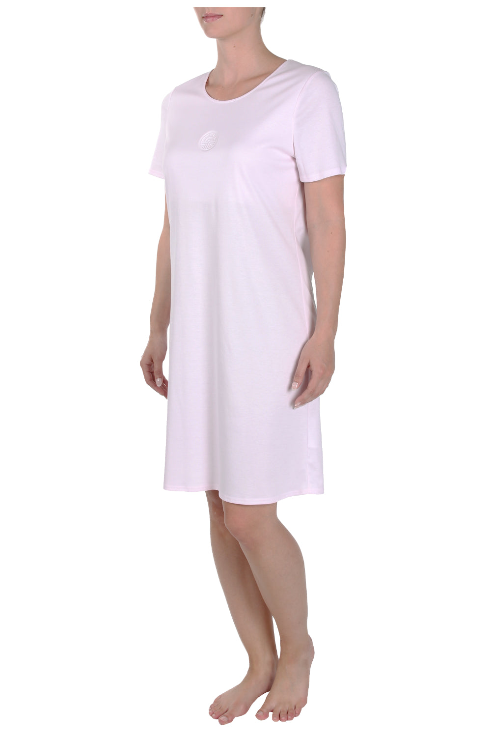 Frontalbild von Féraud Nachthemd Knielang