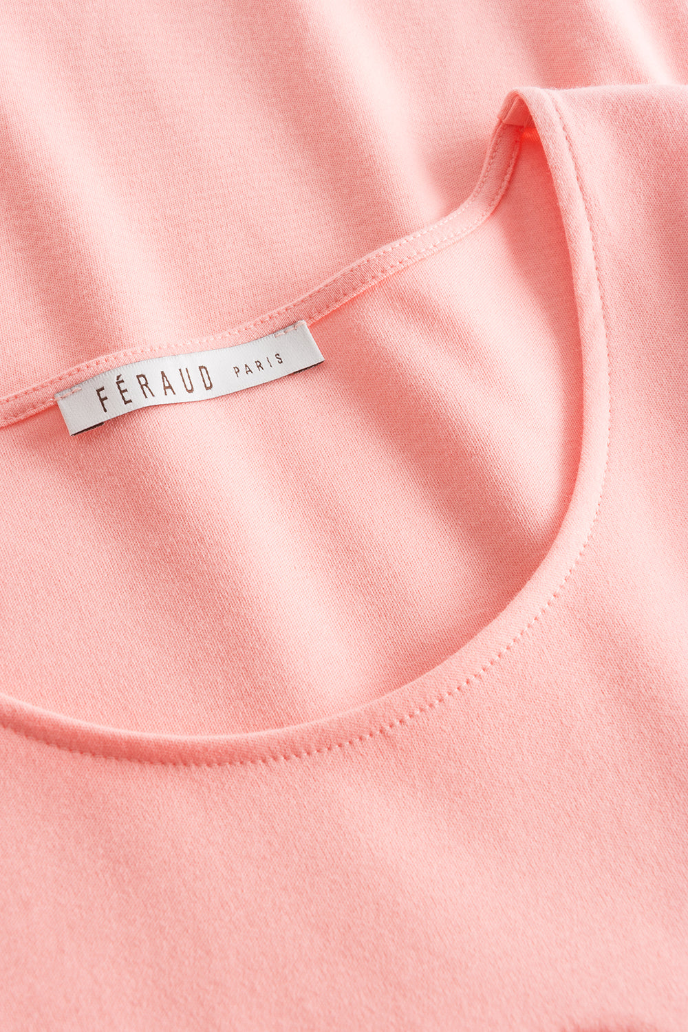 Ganzkörperbild von Féraud Pyjama Lang