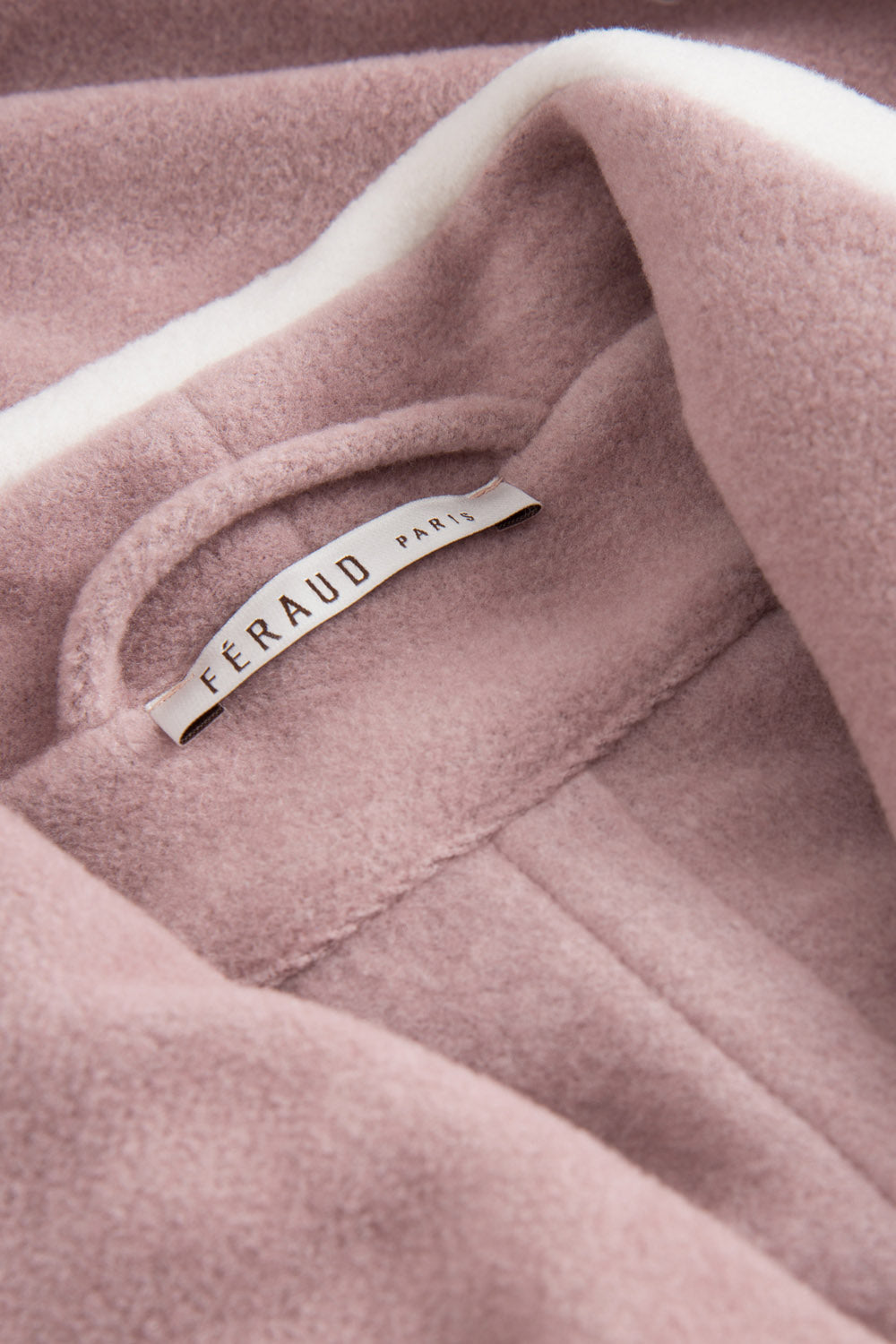 Ganzkörperbild von Féraud Mantel Maxi