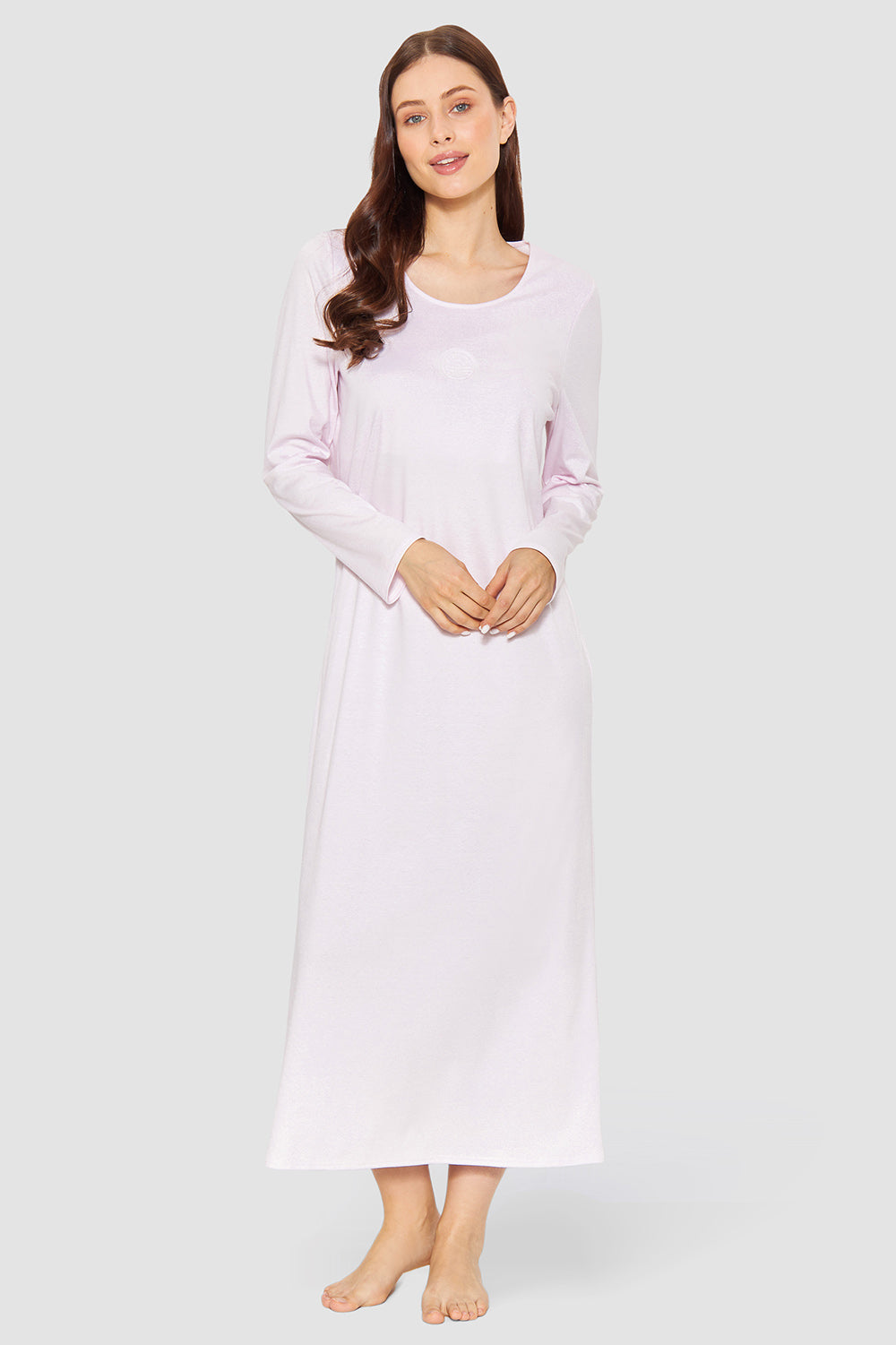 Frontalbild von Féraud Nachthemd Maxi